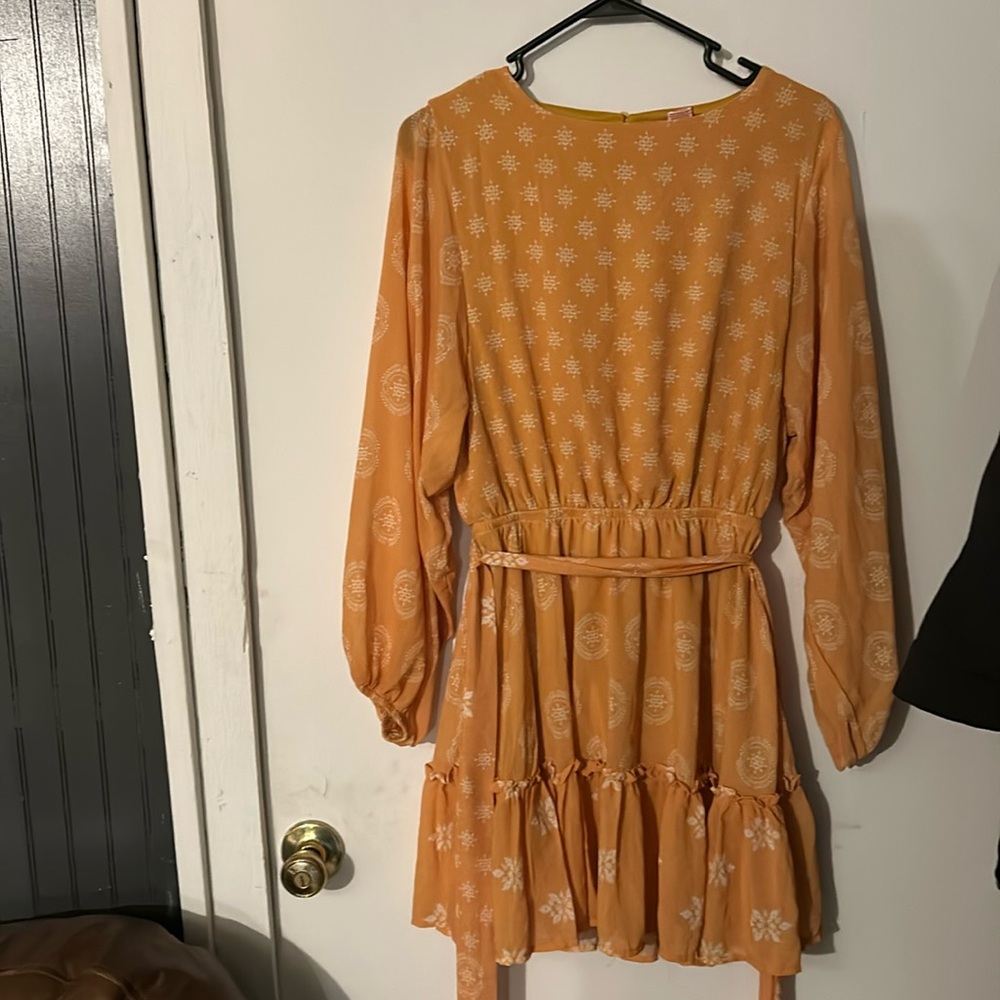 Dress mid length